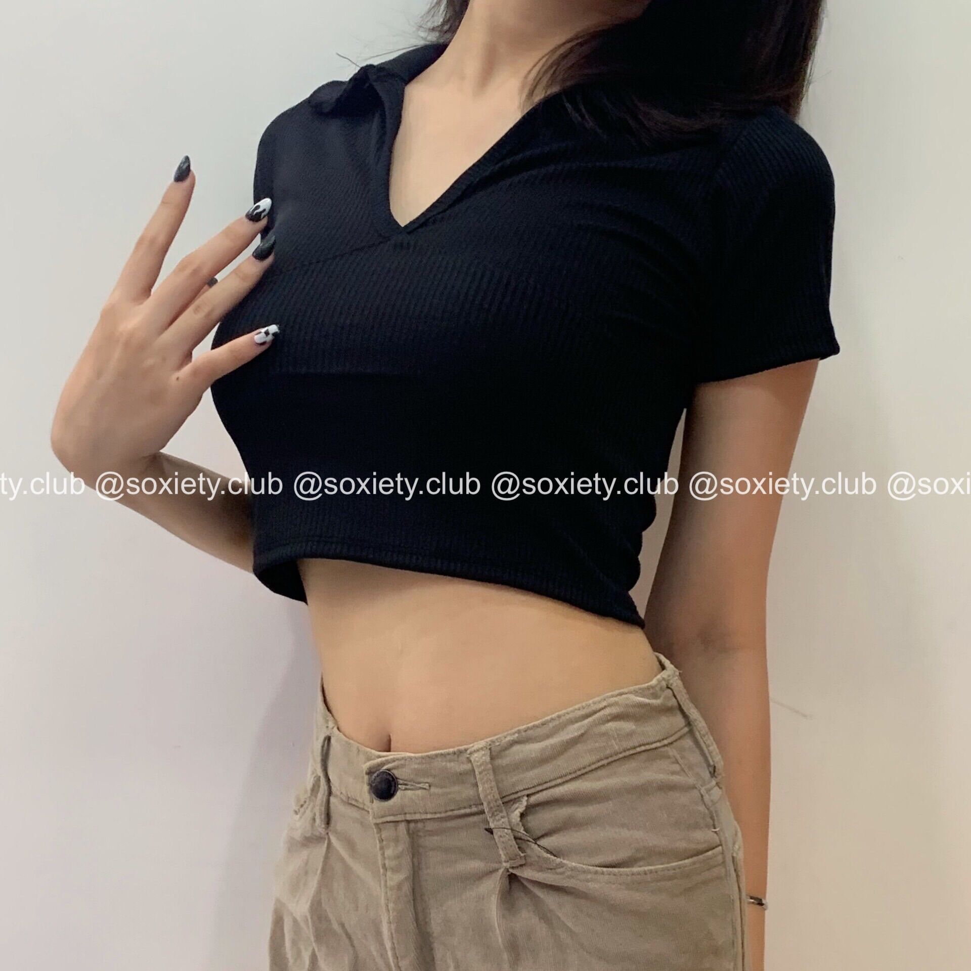[HÌNH THẬT] Áo croptop cổ bẻ khoét ngực 💕 A35