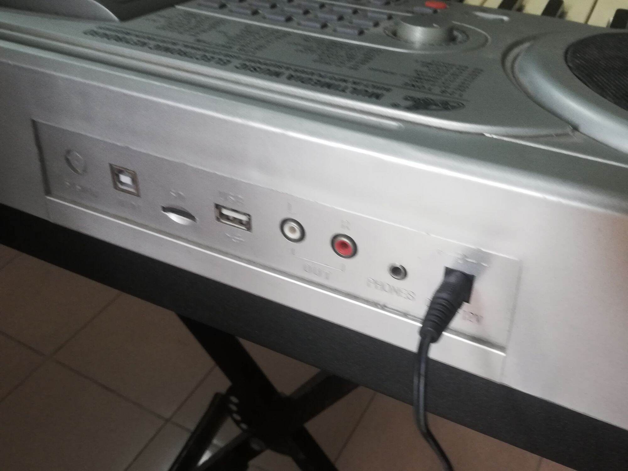 Đàn organ XIN YUN xy339