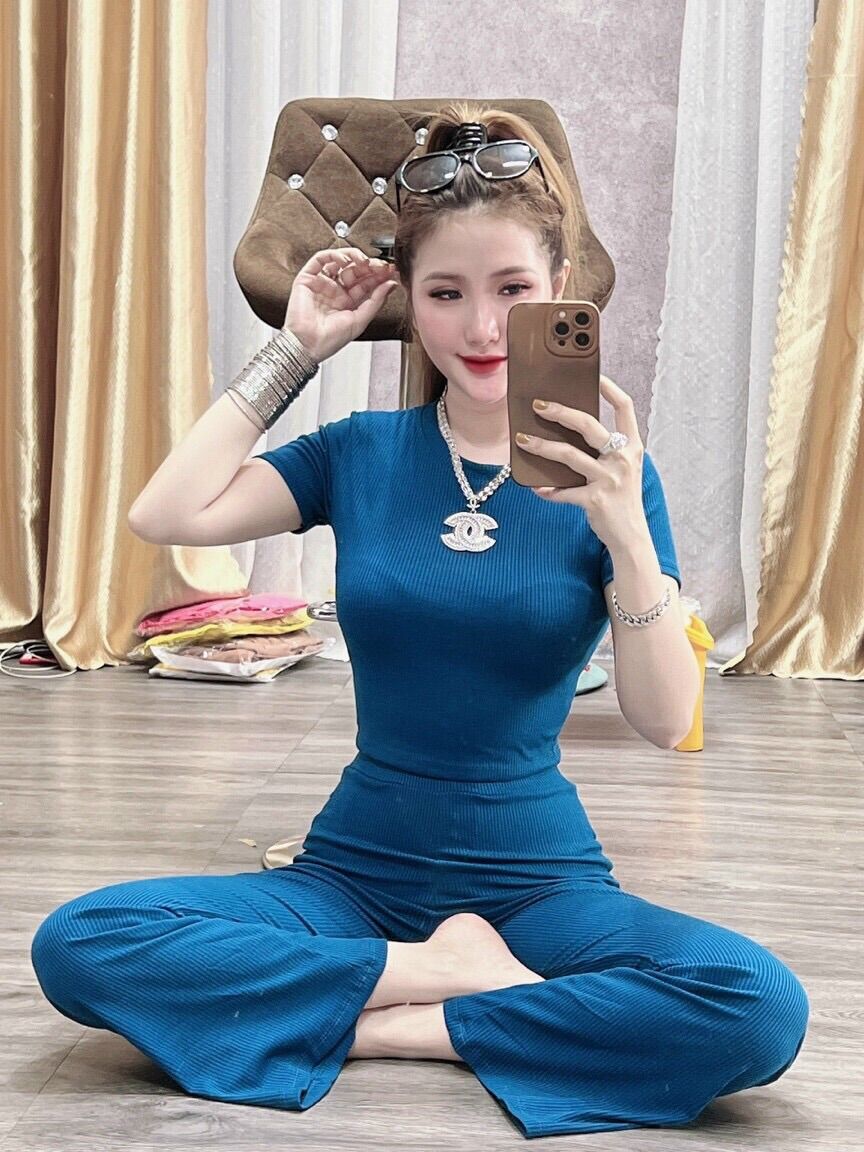 Set bộ thun gân áo crotop quần dài