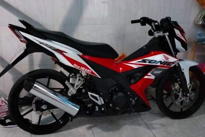 tem rời sonic 150 trắng đỏ, tặng kèm set logo