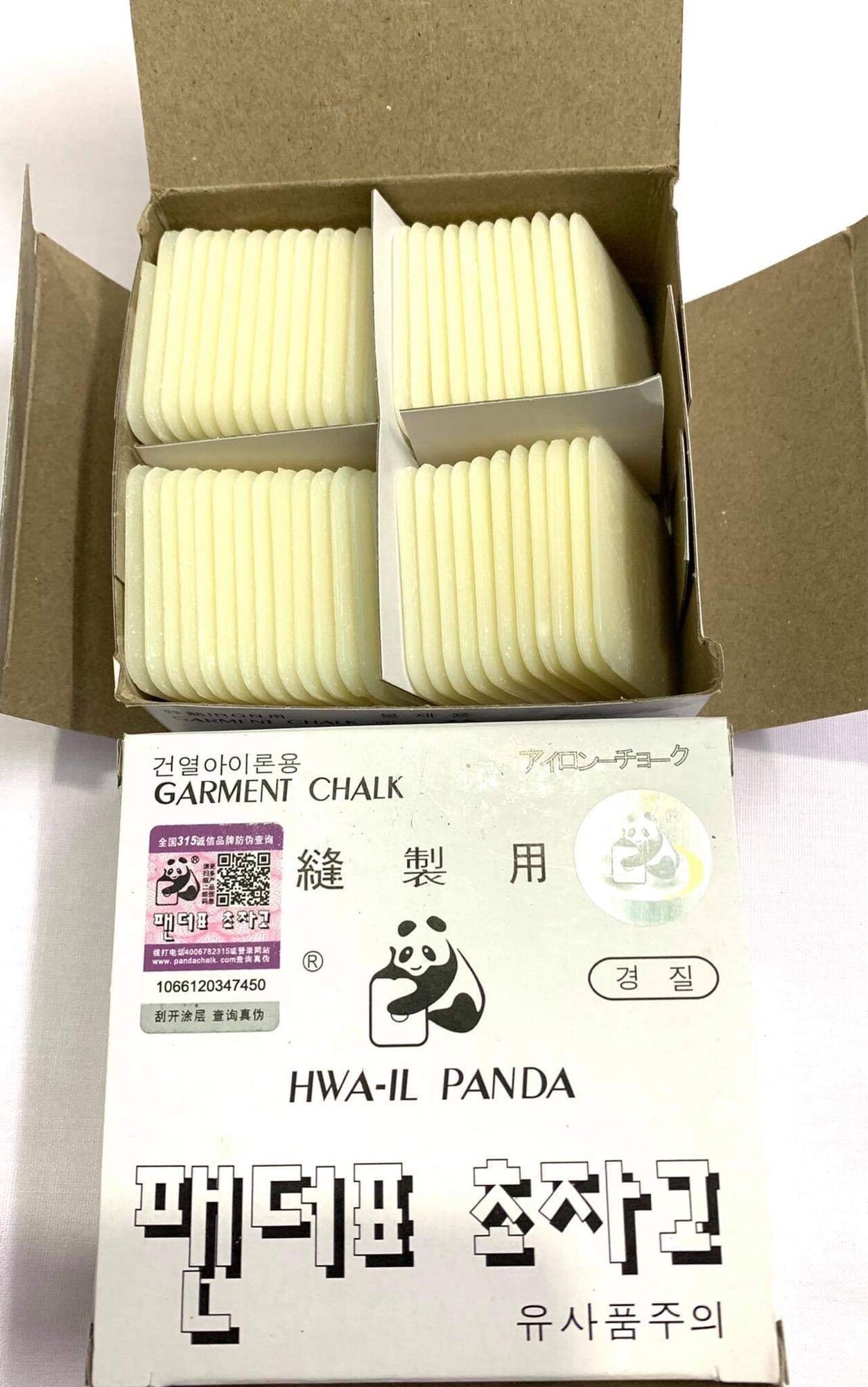 Phấn sáp loại 1 hiệu Panda của Hàn Quốc, vẽ phủi hoặc ủi bay sạch
