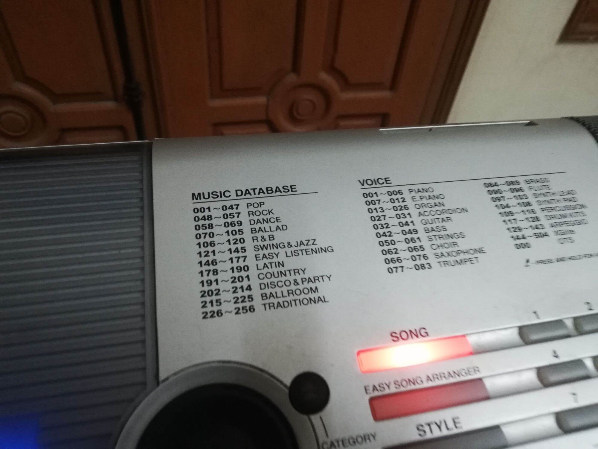 Đàn Organ Yamaha PSR e403