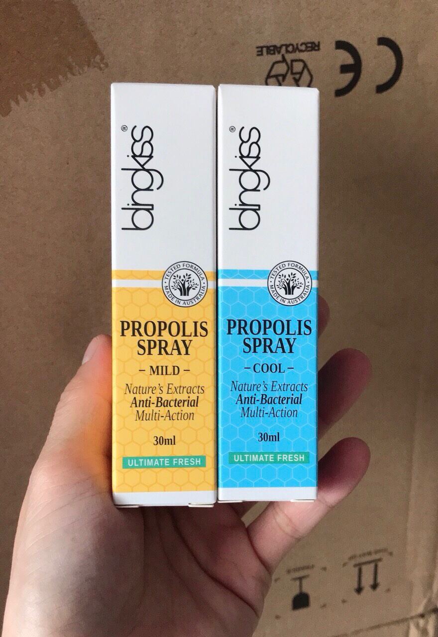 Xịt keo ong Úc 30ml Super Propolis Spray kháng khuẩn giảm đau rát họng