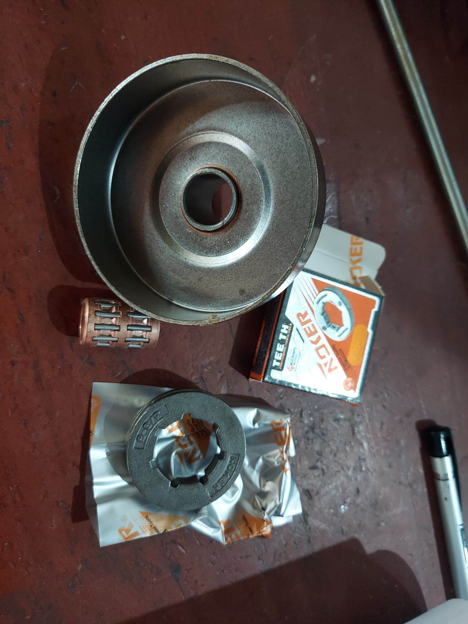Bộ chén nhông( chuông) máy cưa ms381 Stihl Ảnh thật 100%