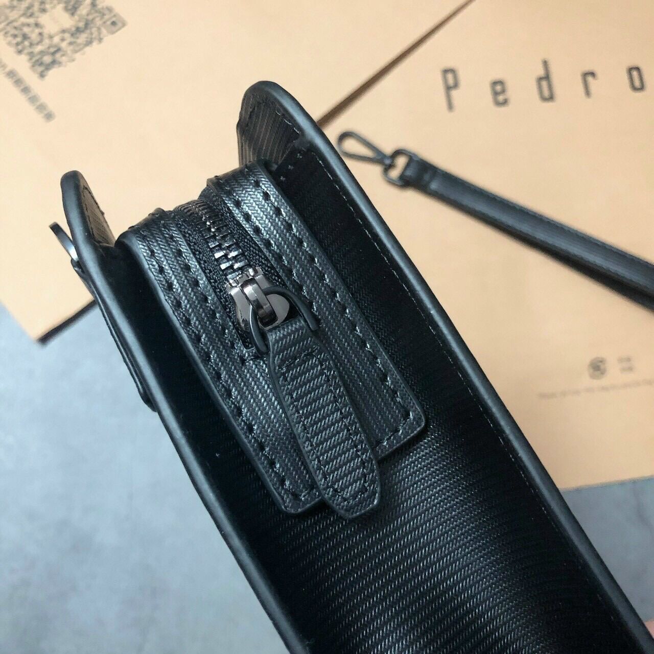 Clutch Pedro for men