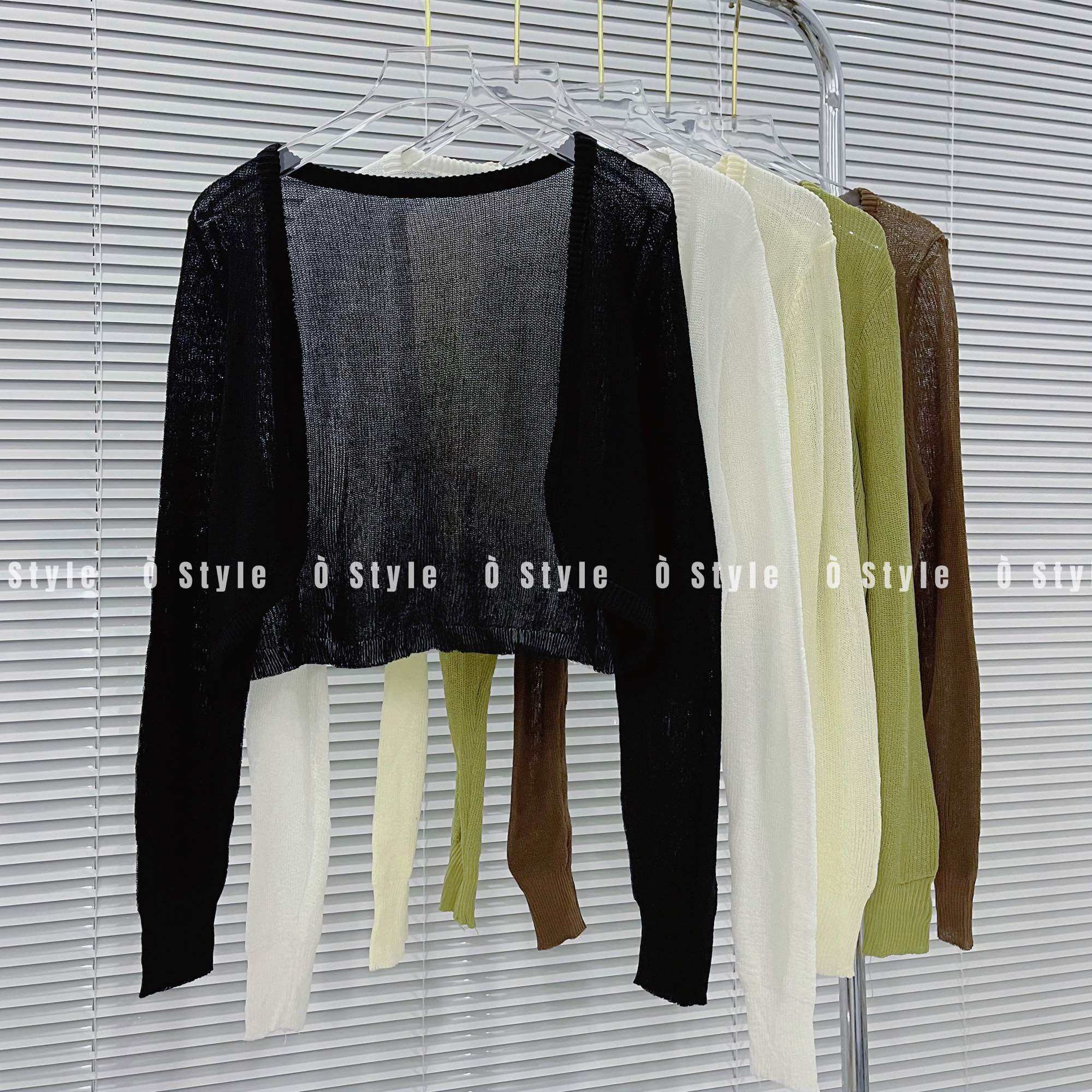 Áo khoác cardigan mỏng dáng ngắn nửa lưng croptop Nữ Áo Len Women - AK019