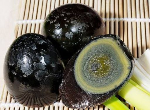Trứng vịt Bắc Thảo (10 quả) nhà làm, thơm ngon ngày tết
