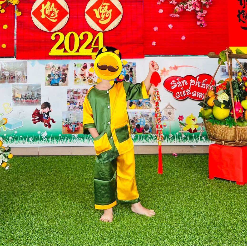Bộ bà ba tết 2024 cho bé trai bé gái phối vàng xanh dễ thương
