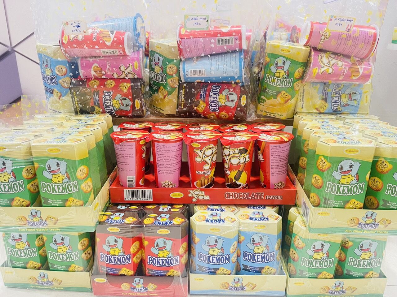 1 hộp bánh que chấm socola yon yon / bánh que chấm kem yon yon
