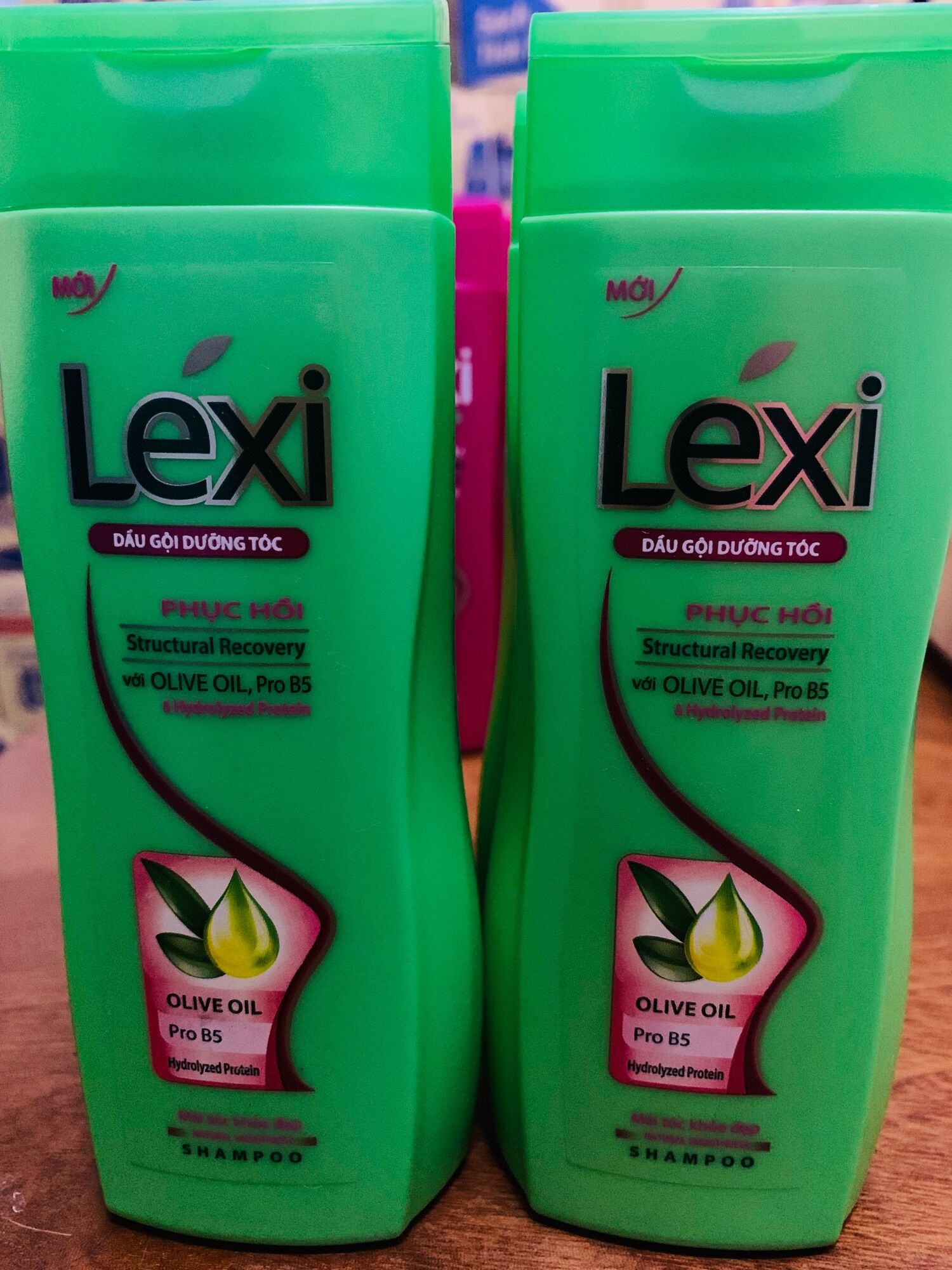 Dầu gội phục hồi tóc Lexi chiết xuất olive, B5 150g set 2 chai