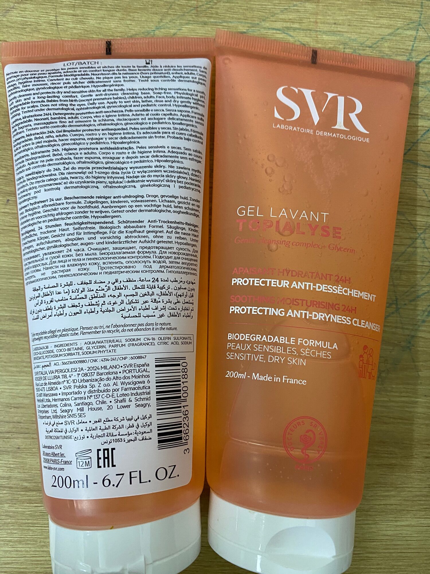 Sữa rửa mặt SVR tuýp 200ml dạng gel Pháp
