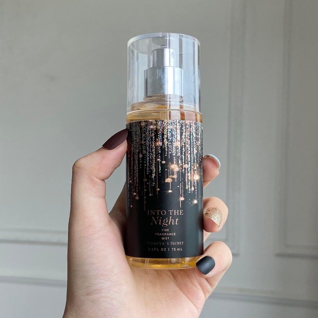 Xịt thơm body into the night, gingham 75ml
