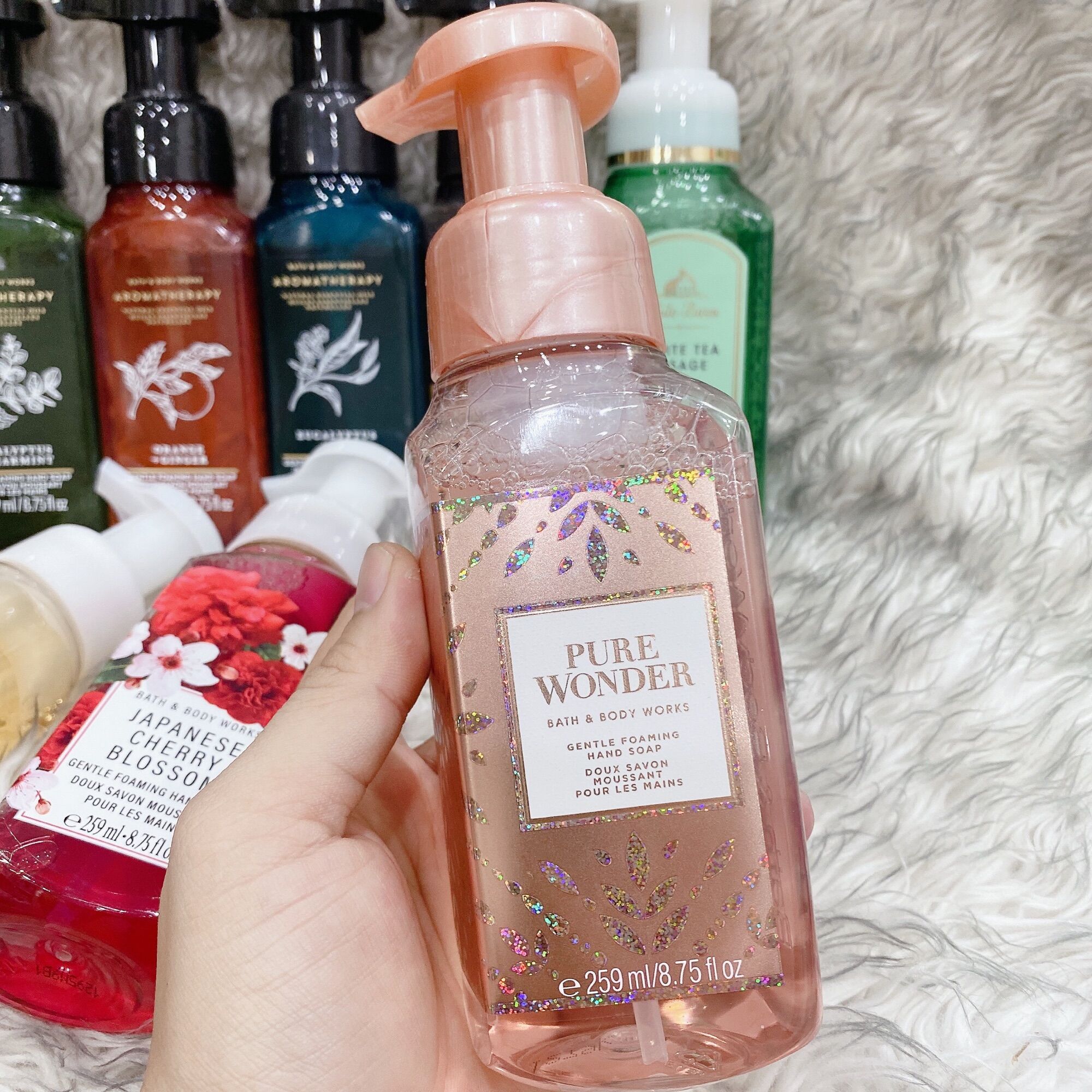 nước rửa tay tạo bọt bath & body works