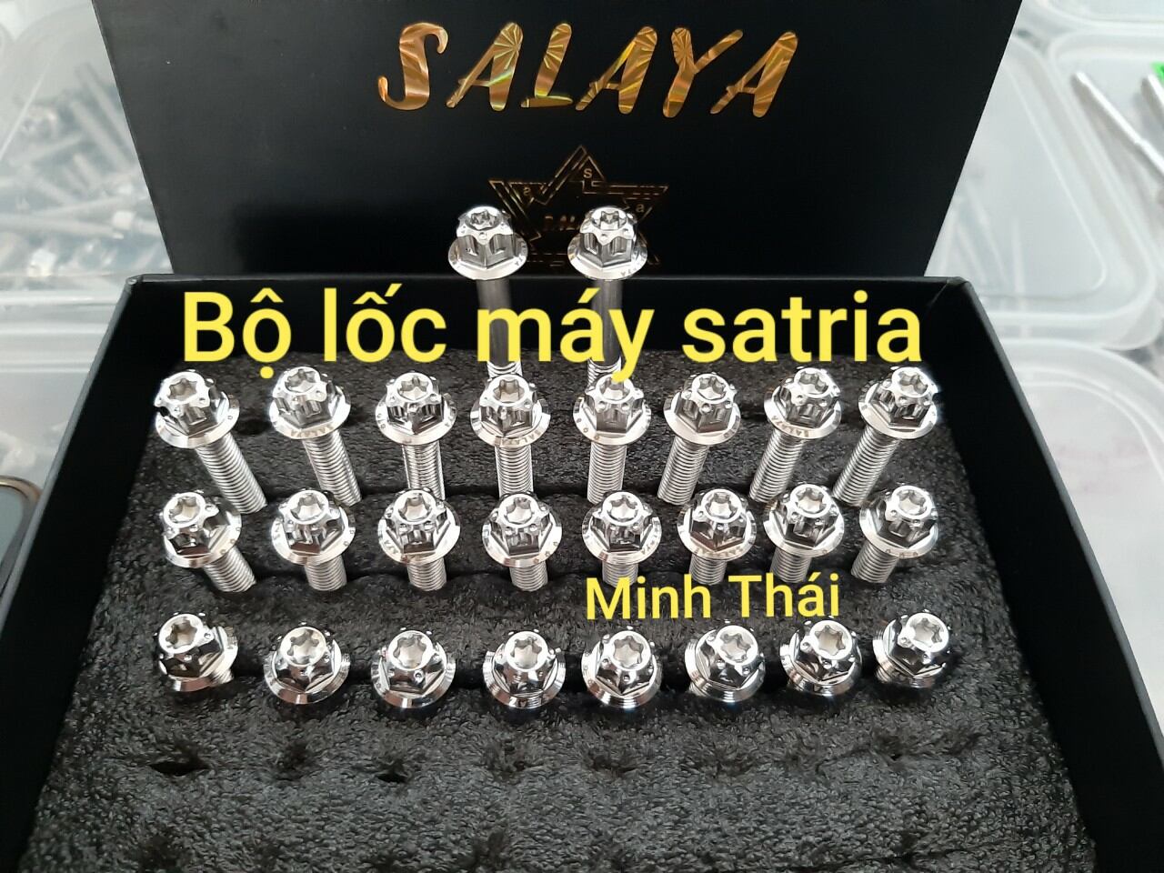 Bộ ốc lốc máy tặng full long đền đỏ