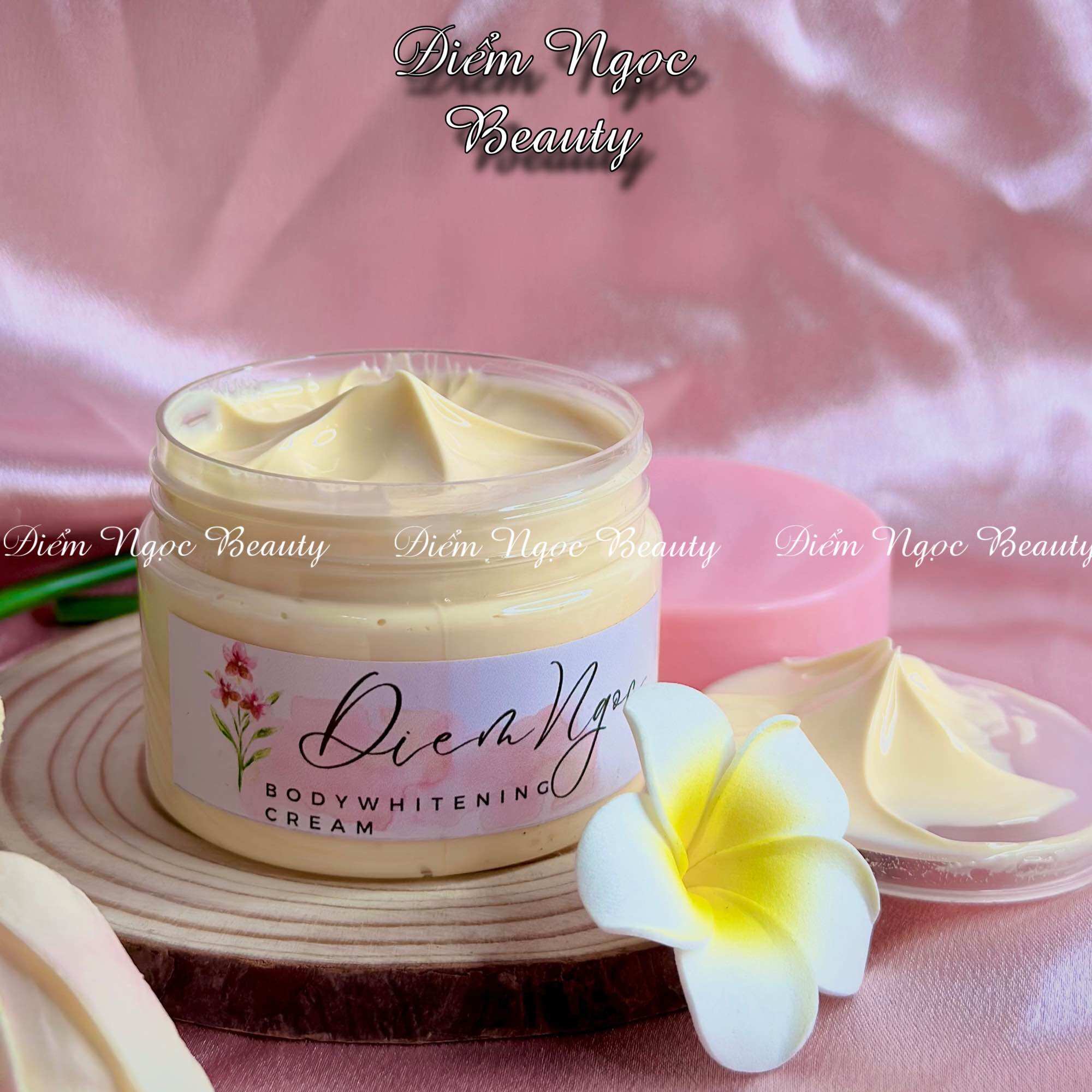 Kem body điểm ngọc dưỡng trắng da 250g