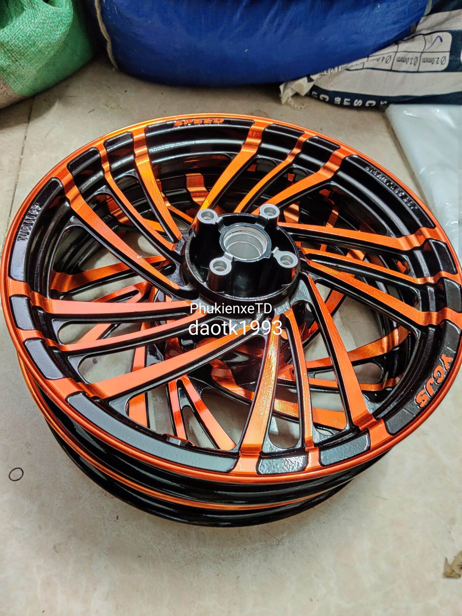 Mâm vành đúc Lốc xoáy lắp Vision Airblade