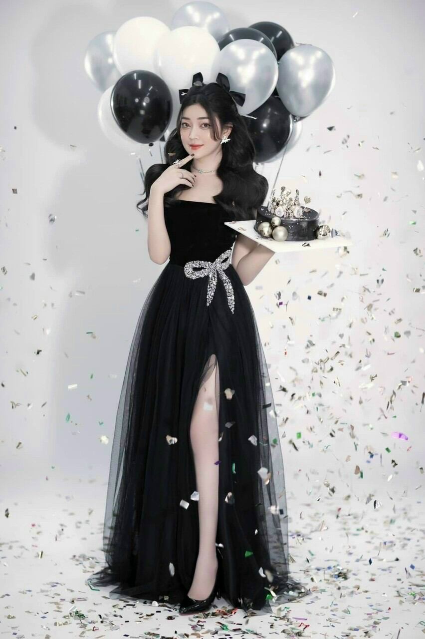 ĐẦM NHUNG CÚP NGỰC XẺ ĐÙI KẾT NƠ ĐÁ (hình thật)