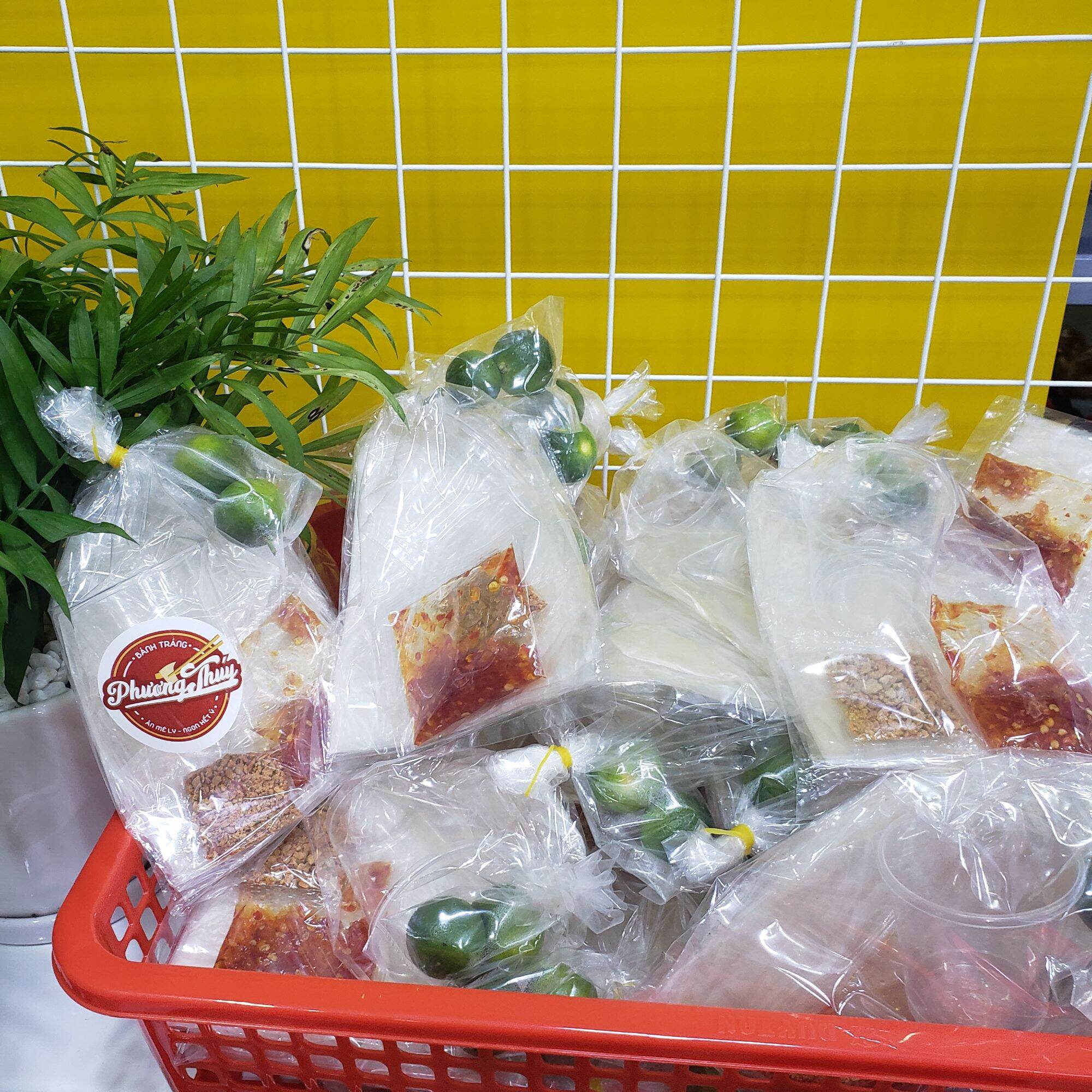 Bánh Tráng Phơi Sương Chấm Sốt Ớt Siêu Cay