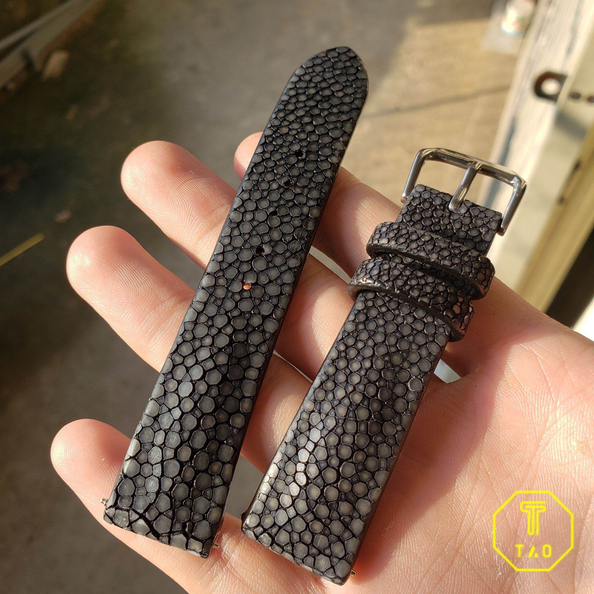 (Handmade) - Dây đồng hồ da cá đuối đen size 20-18