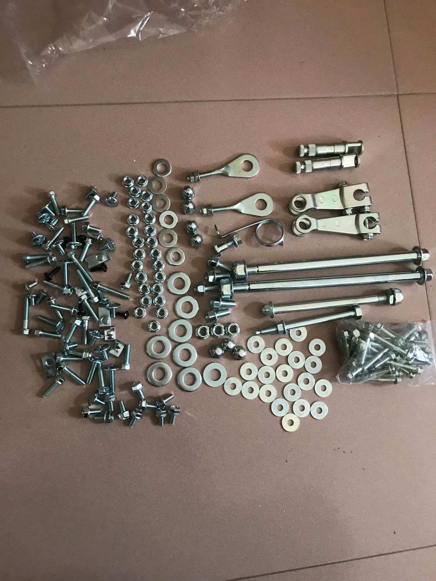 Bộ ốc xe máy chaly