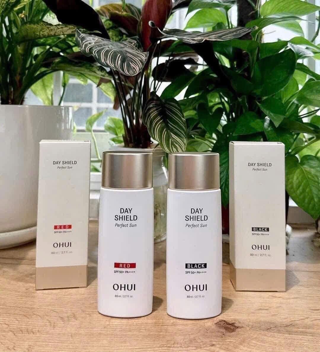 Kem chống nắng Ohui black tuýp 80ml