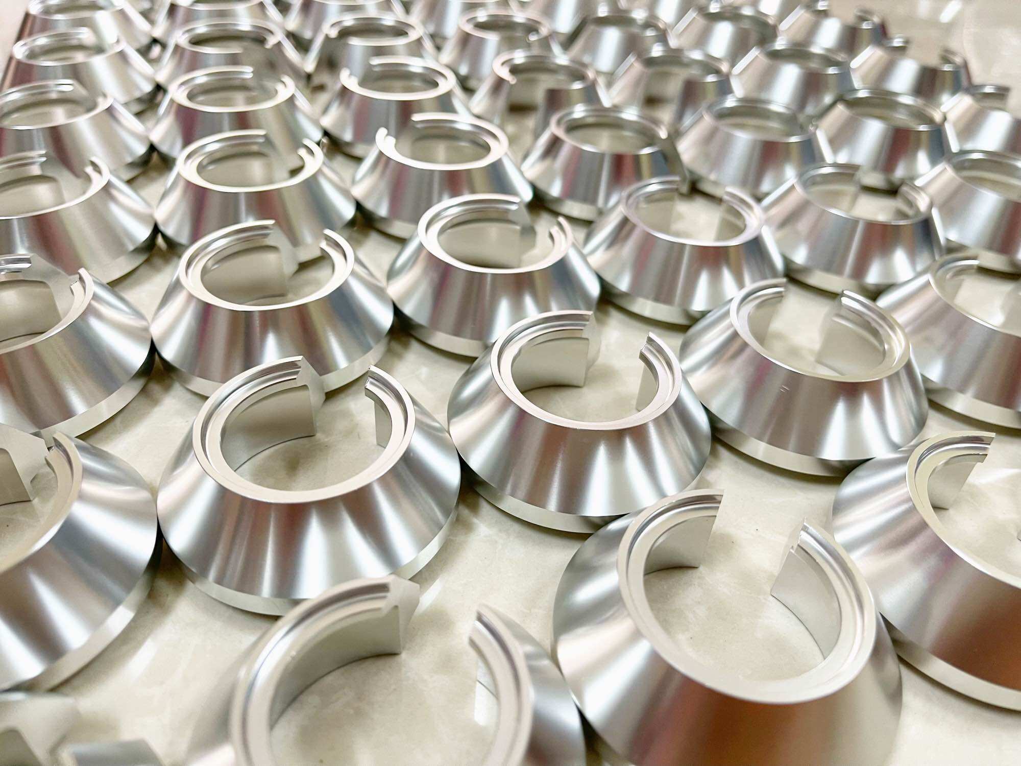 Chén phuộc Ohlins Cnc