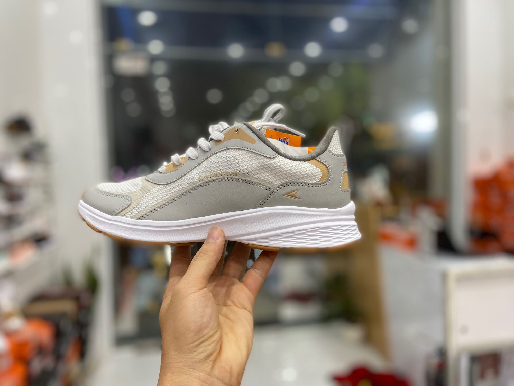 Giày Thể Thao Nam Biti's Hunter Core 3D-Airmesh Grey DSMH08700XAL (Xám)