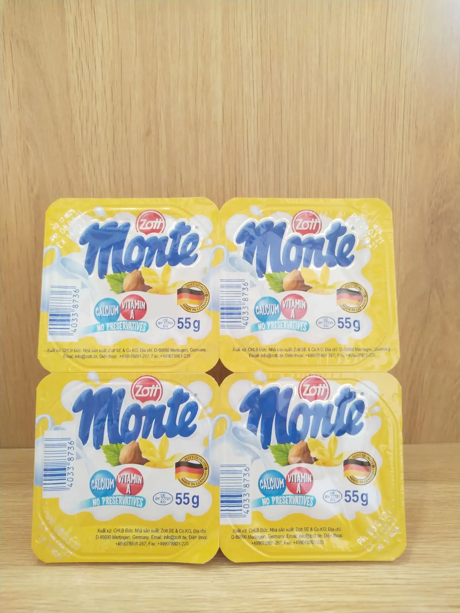 Váng sữa Monte Zott Vanilla vỉ 4 hộp cho bé