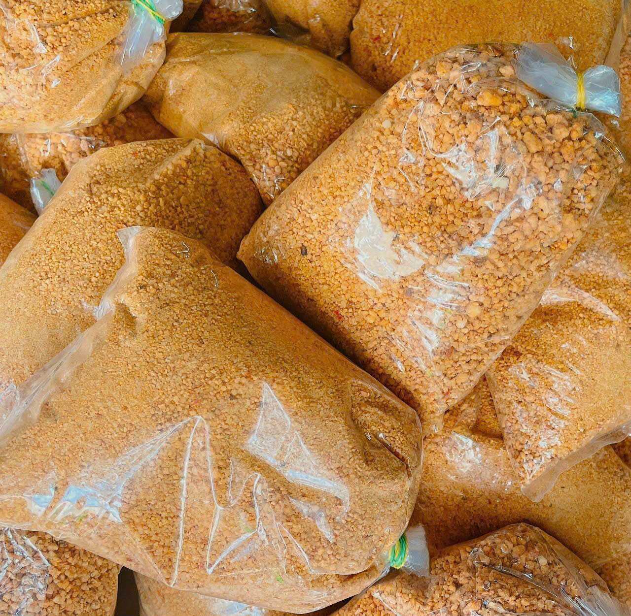 BỊCH 500g MUỐI SẤY TÂY NINH THƠM NGON