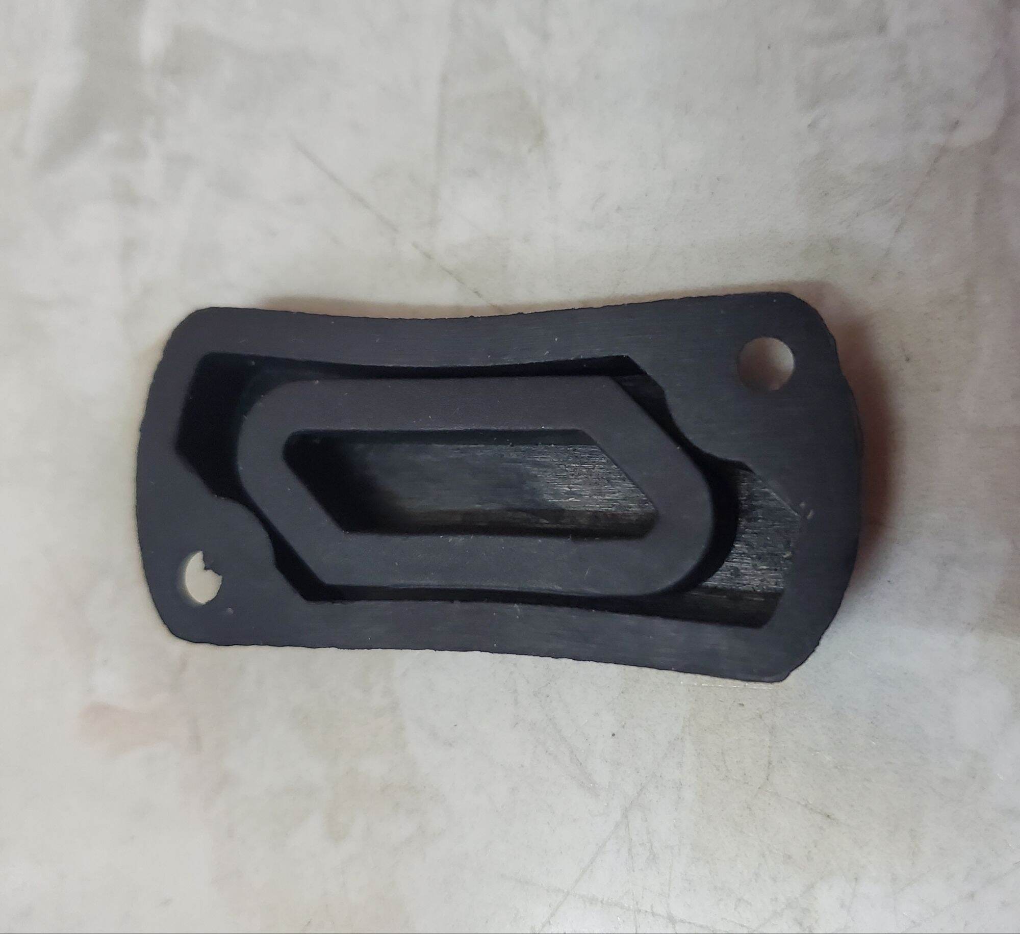 Nắp đậy thắng dầu xe Wave.