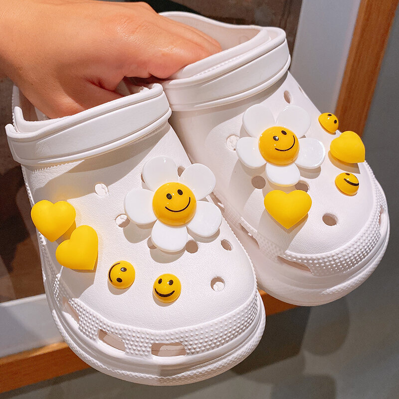 Giày có lỗ bông hoa, phụ kiện cài trang trí trên giày crocs, phụ kiện dán giày búp bê pinzhibixing, phụ kiện có thể tháo rời