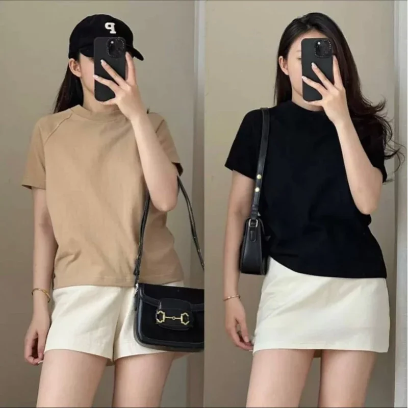 Áo Thun nữ cổ tròn , chất gân thun mát mịn