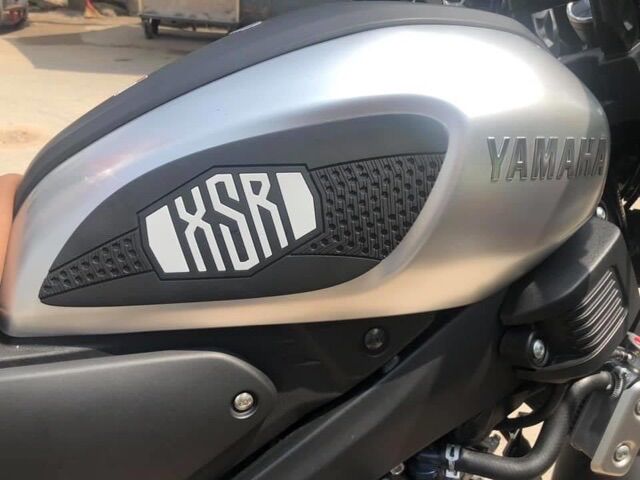 Ốp cao su bình xăng Yamaha XSR155