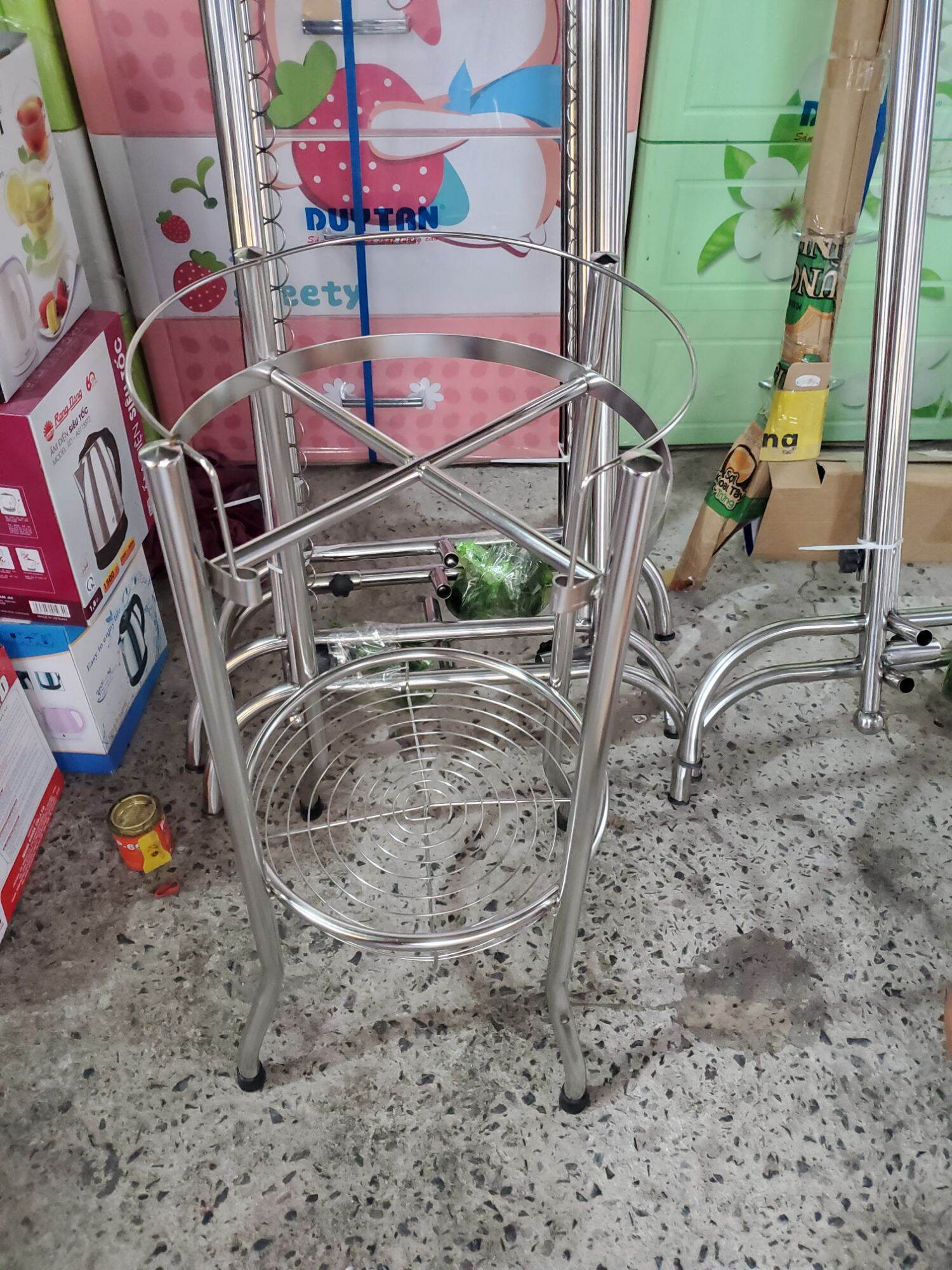 Chân bình nước suối 20 lít