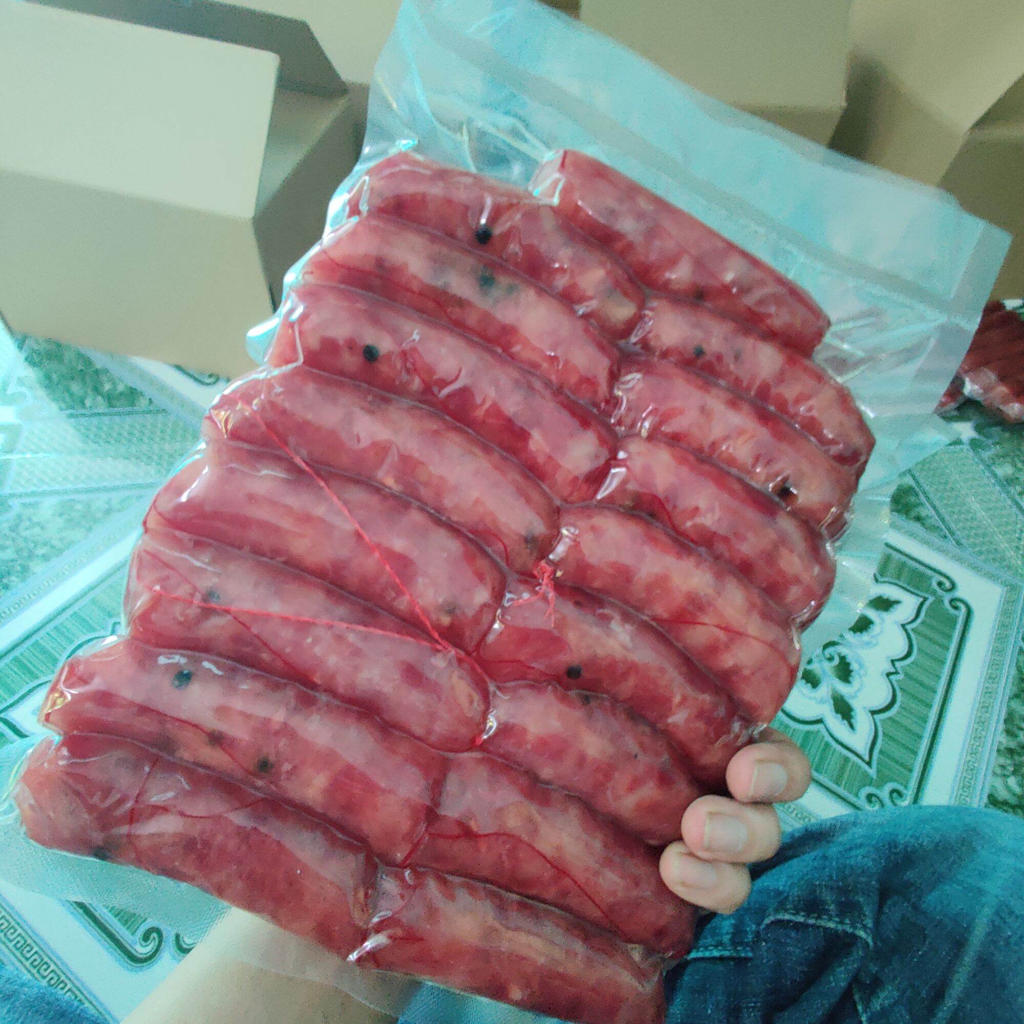 Lạp xưởng tươi Long An