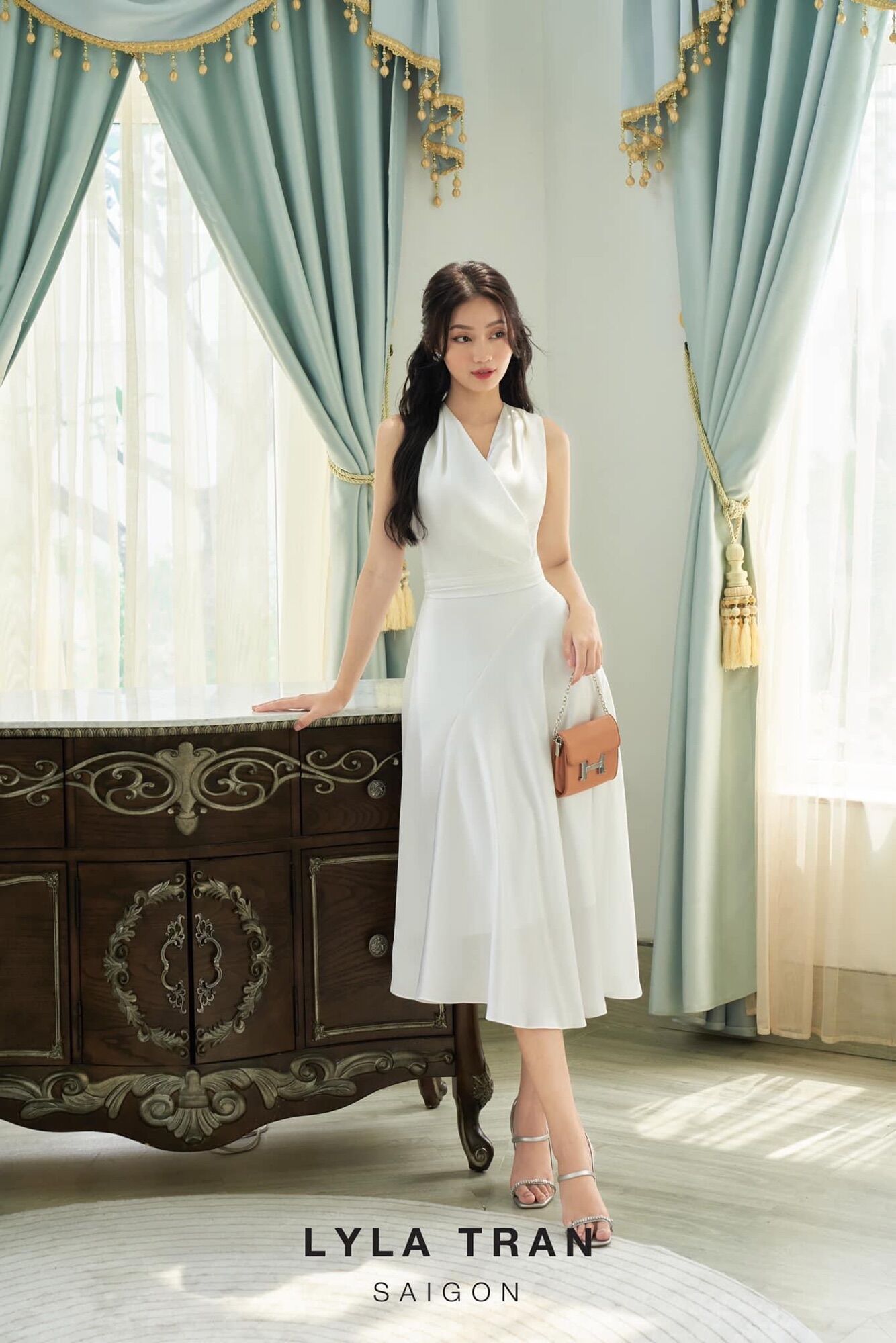 Đầm lụa sát nách đi tiệc sang trọng (SAMANTHA)