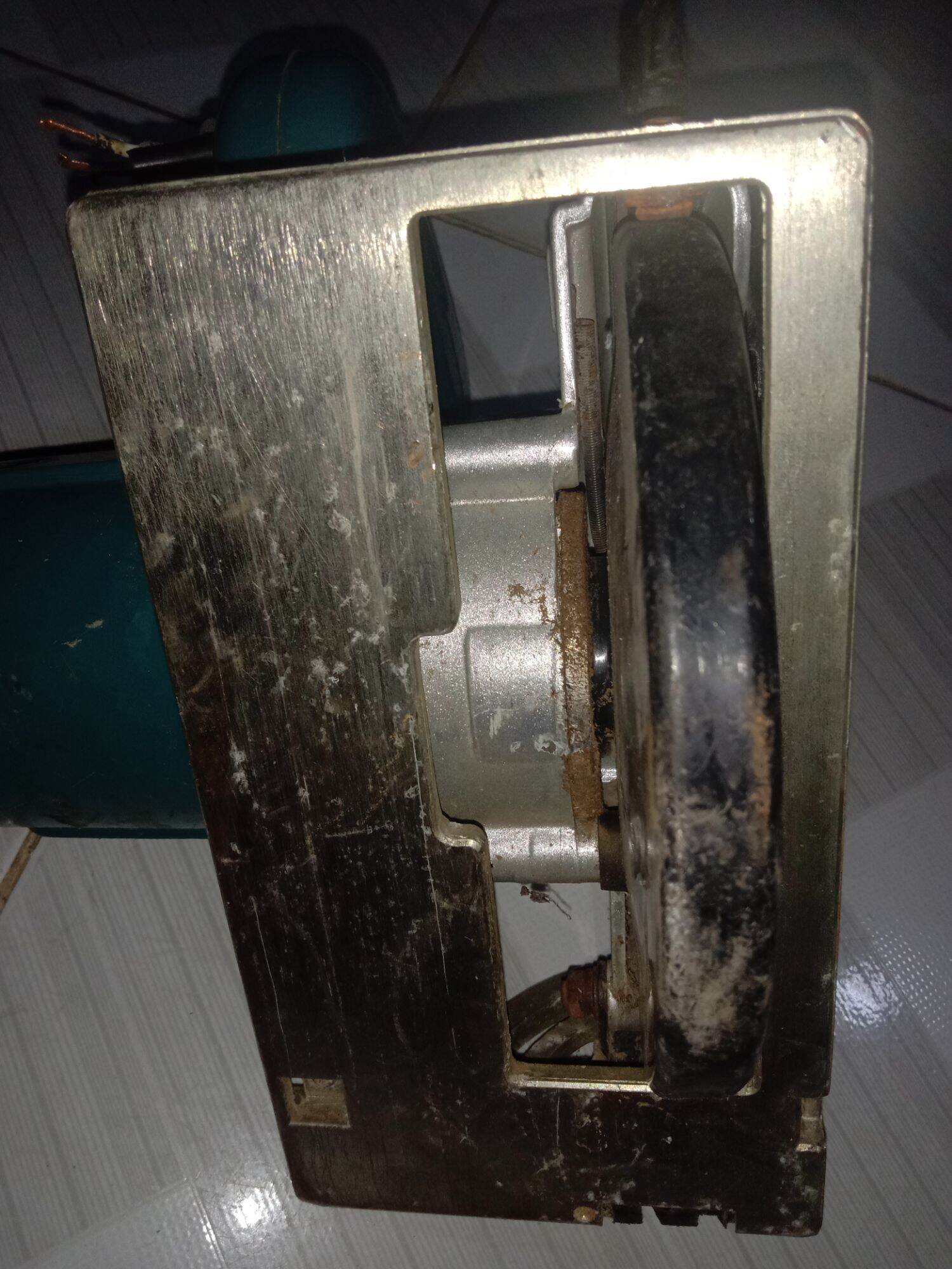 cưa gỗ hàng bãi nhật shinko điện 100v