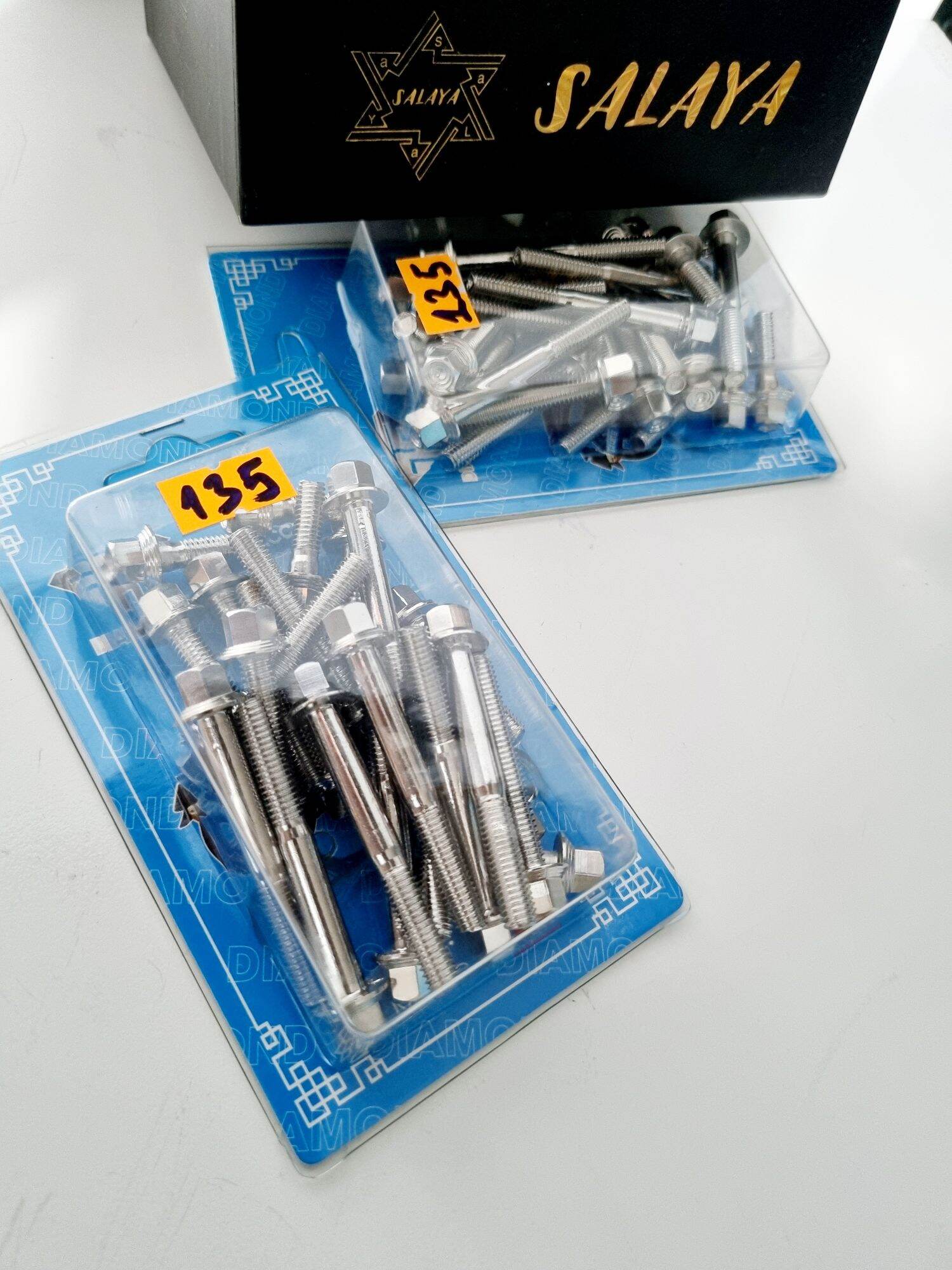 Ốc lốc máy ex 135 thái