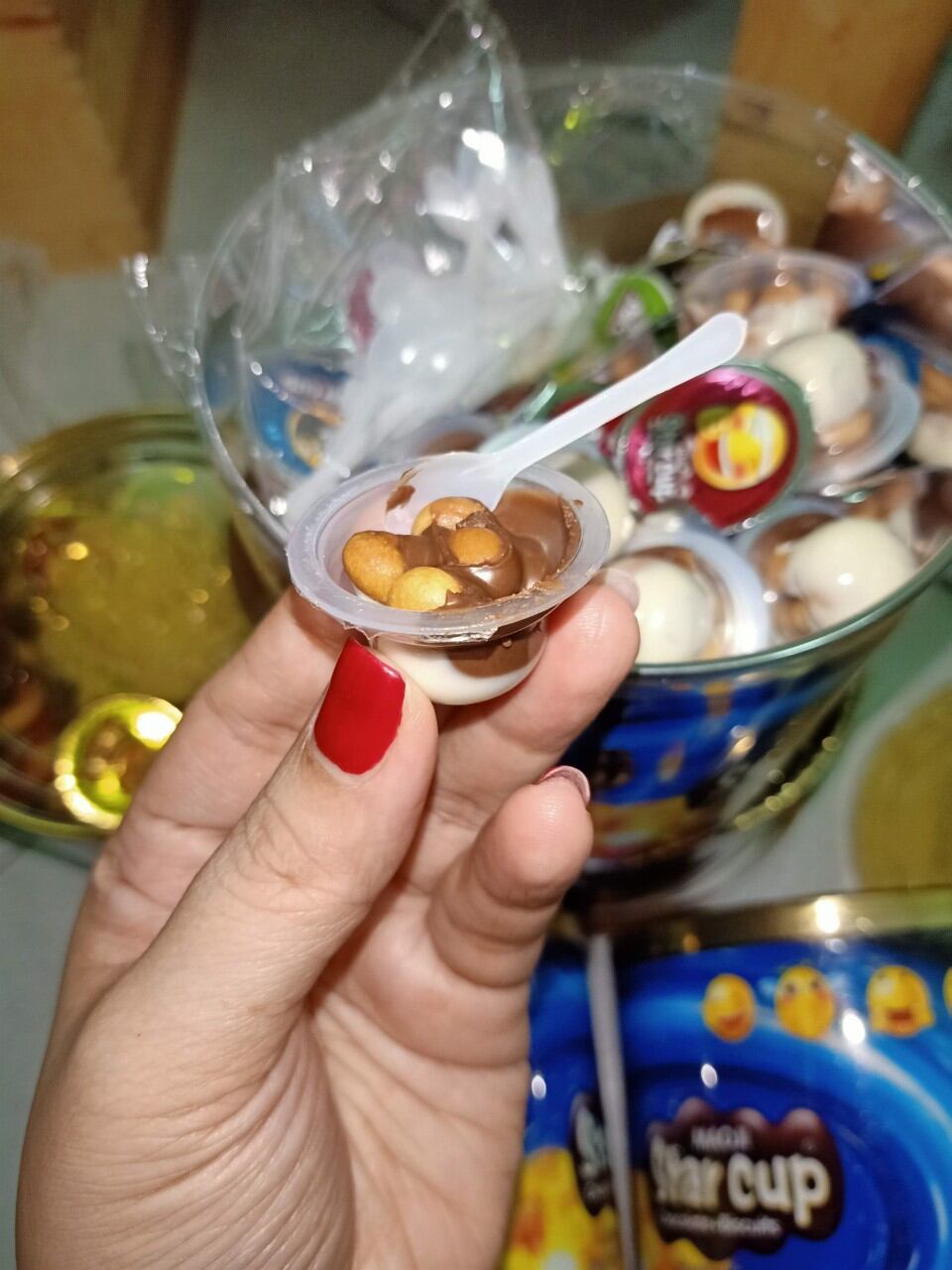 CHOCOLATE STAR _CUP & BISCUITS THÁI LAN [ hộp 100 cup]