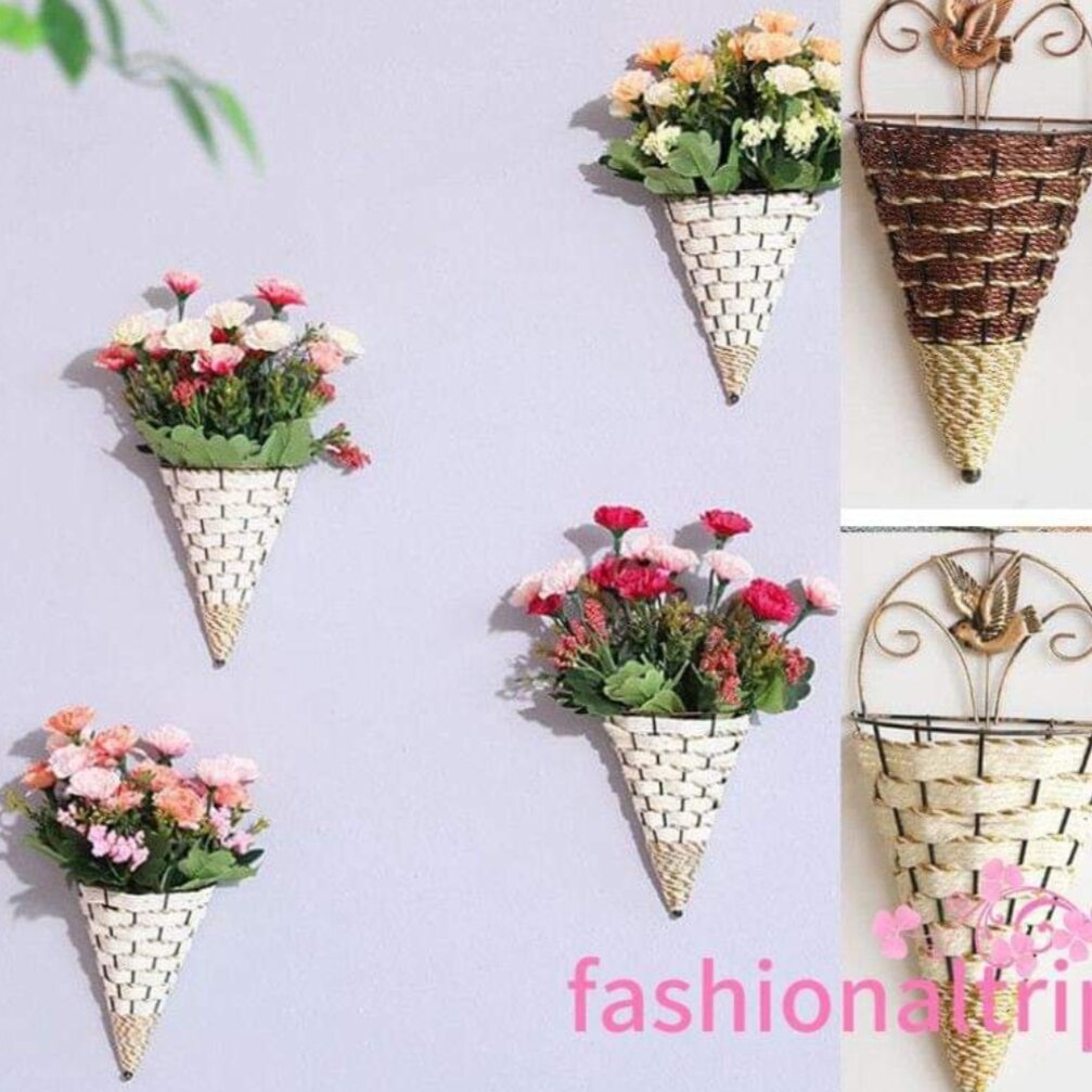 Lẳng hoa treo tường dáng dài