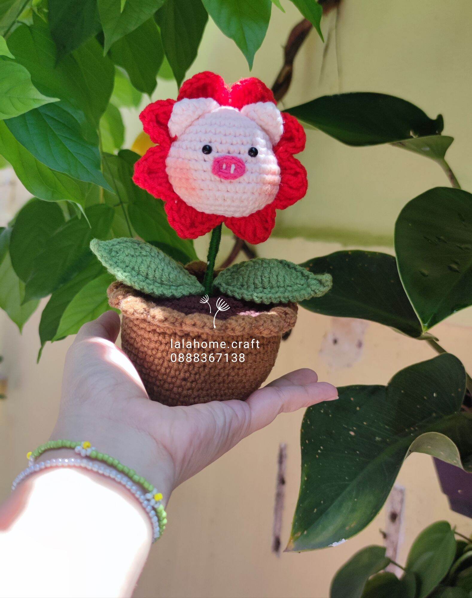 Chậu hoa bé heo, thỏ mặt trời, capybara, gấu có hoa bằng len Handmade(Ảnh Thật)
