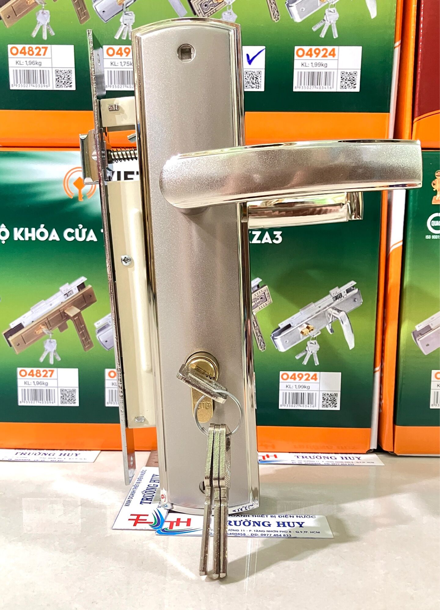 Khoá cửa đi việt tiệp - 04912 - bảo hành 3 năm