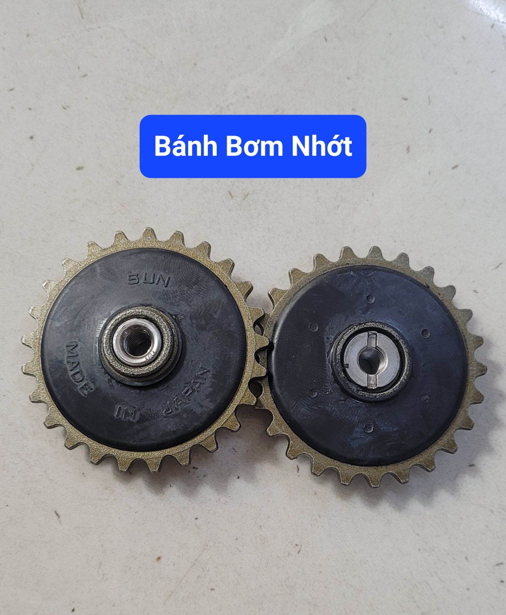Bánh bơm nhớt dream, wave 2 đầu răng