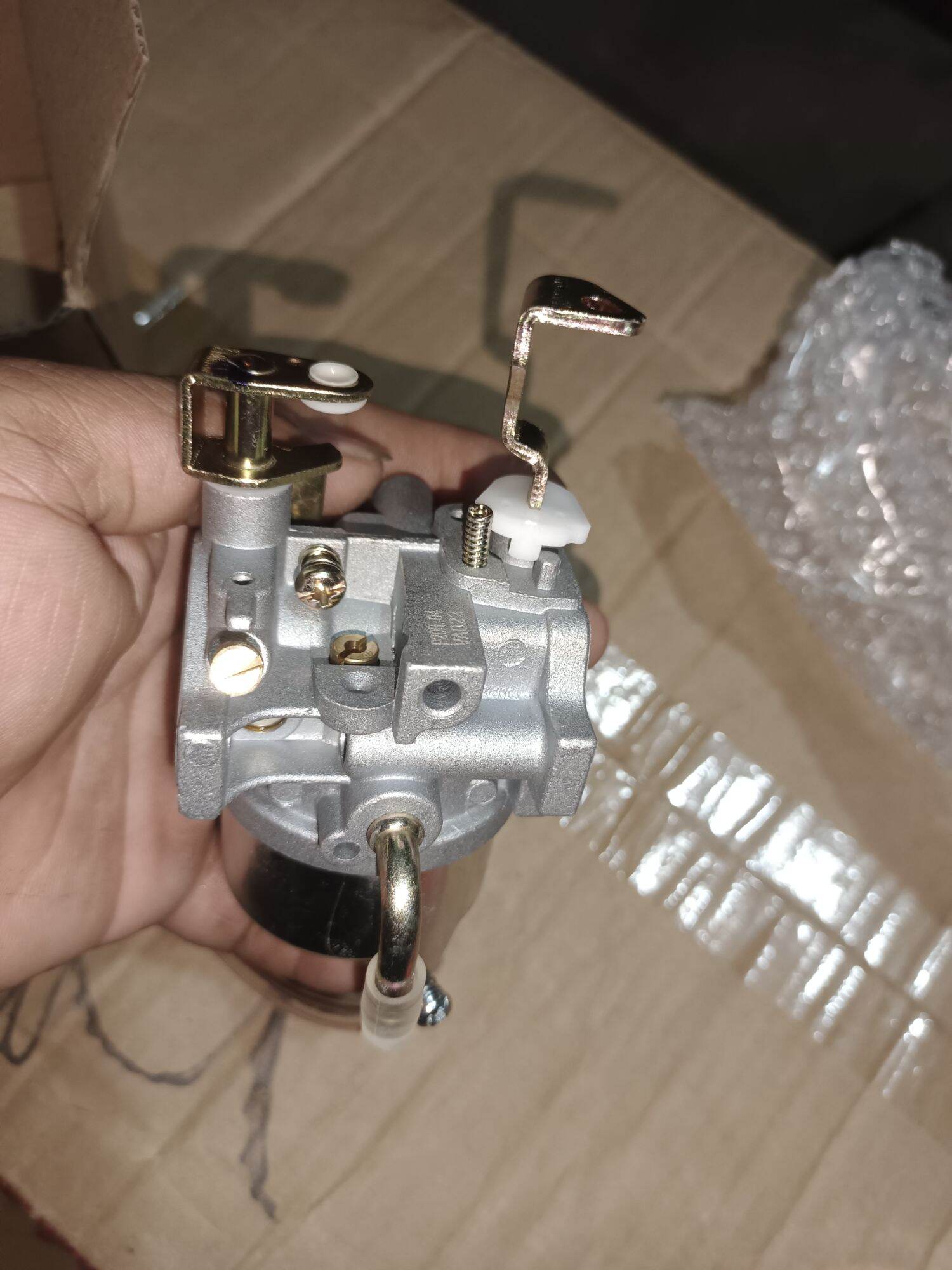 đùm xăng ( bộ hoà khí ) MITSU 181  VANGUARD