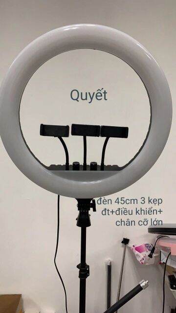 ĐÈN LIVESTREAM 45CM CẢM ỨNG 3 KẸP ĐIỆN THOẠI CHÂN 2M1