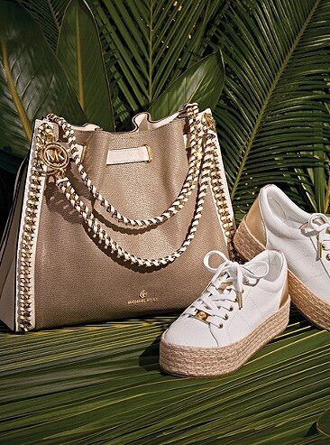Giày thể thao đế bằng Michel kors