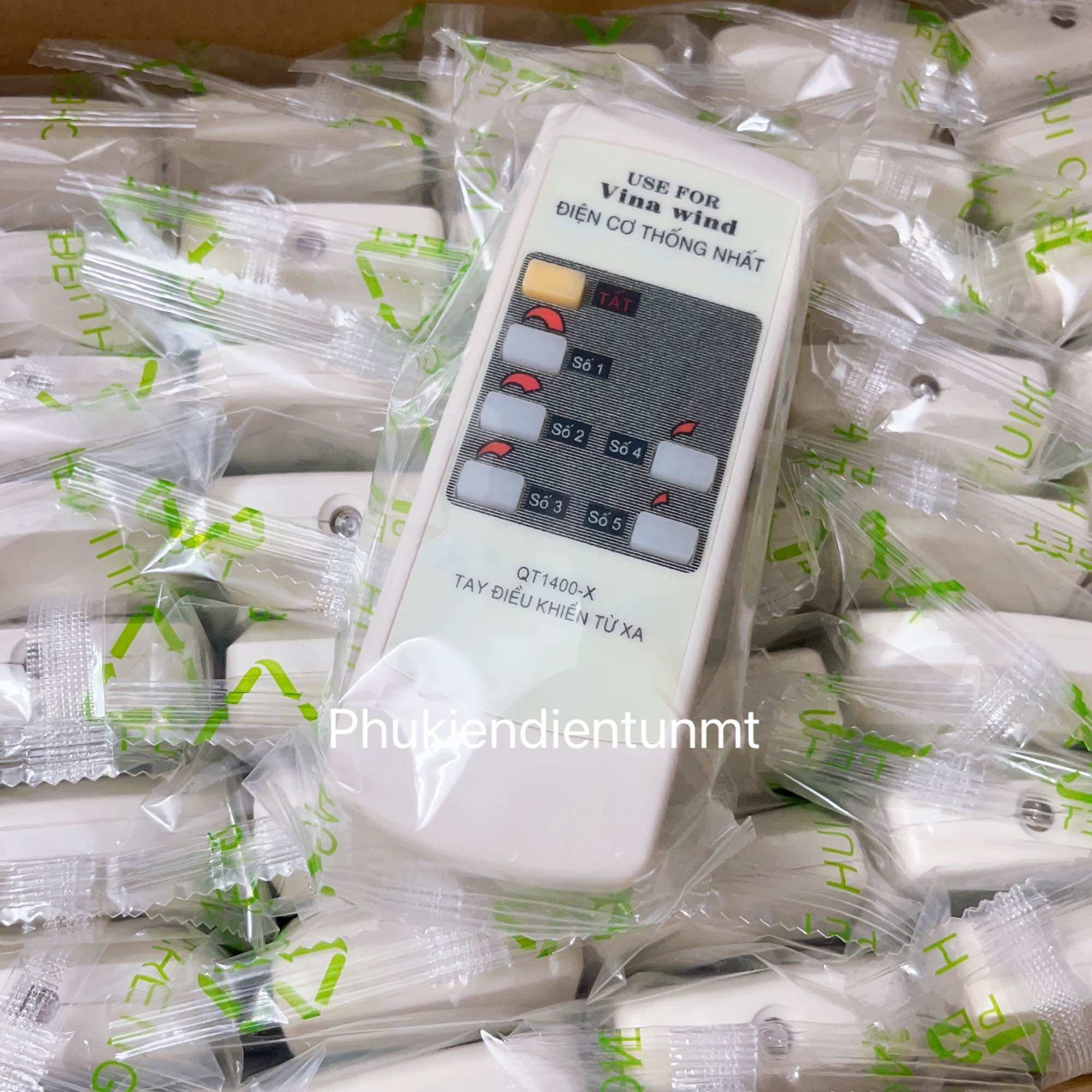 Điều khiển quạt vinawin tặng kèm pin