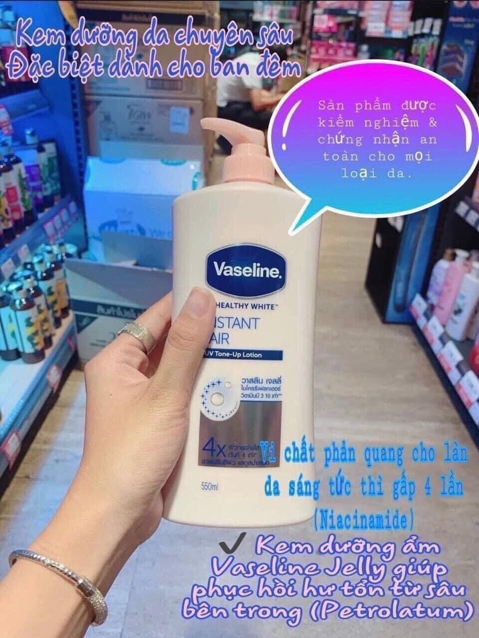 Vaseline Serum 4x trắng da dưỡng ẩm phục hồi chai 550ml