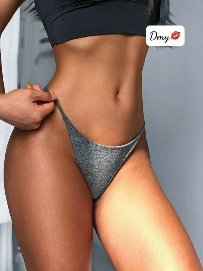Quần lọt khe trơn dây mảnh