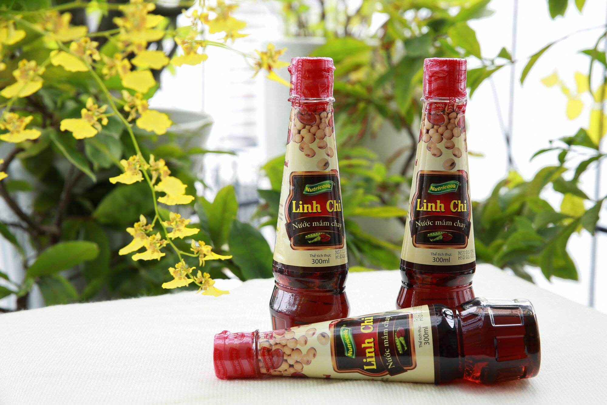 Nước Mắm Chay Linh Chi 1 Lít. 500ml.300ml